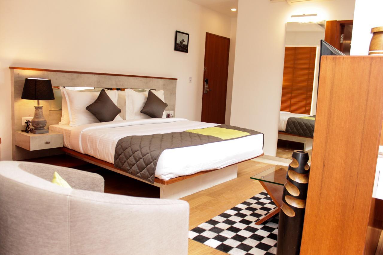 Hotel Shivas Gateway à Devanahalli Extérieur photo